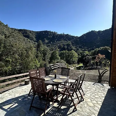 Ferienhaus Cozy Mountain Hideaway For Slow Mornings And Valley Views In Limassol, Cyprus