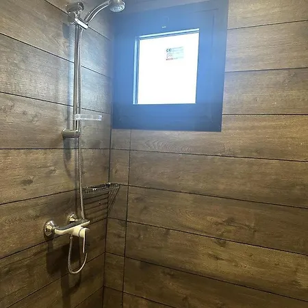 بيت للعطل Cozy Mountain Hideaway For Slow Mornings And Valley Views In Limassol, Cyprus Arakapas