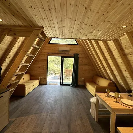Cozy Mountain Hideaway For Slow Mornings And Valley Views In Limassol, Cyprus بيت للعطل